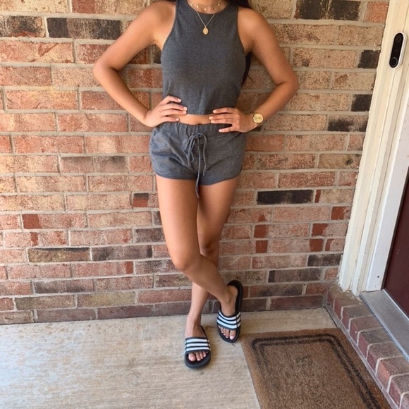 LACE UP LOUNGE SHORTS - Picture 2 of 2